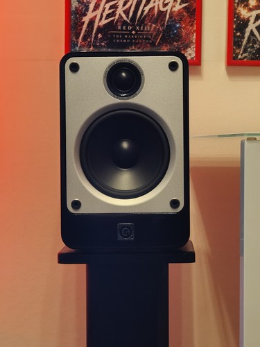 Pair acoustics concept - of,